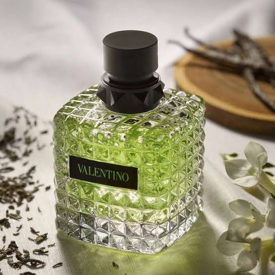Valentino Borrn in Romma Umo Grreen Strravagganzza EDP (Xurry)